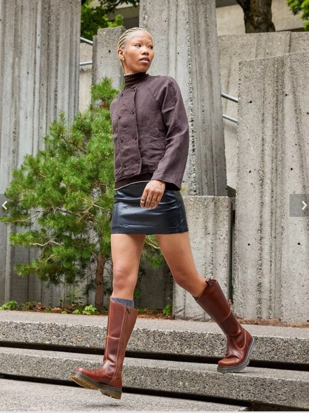 AMAAYAH KNEE HIGH LEATHER BOOTS - Picture 2 of 15